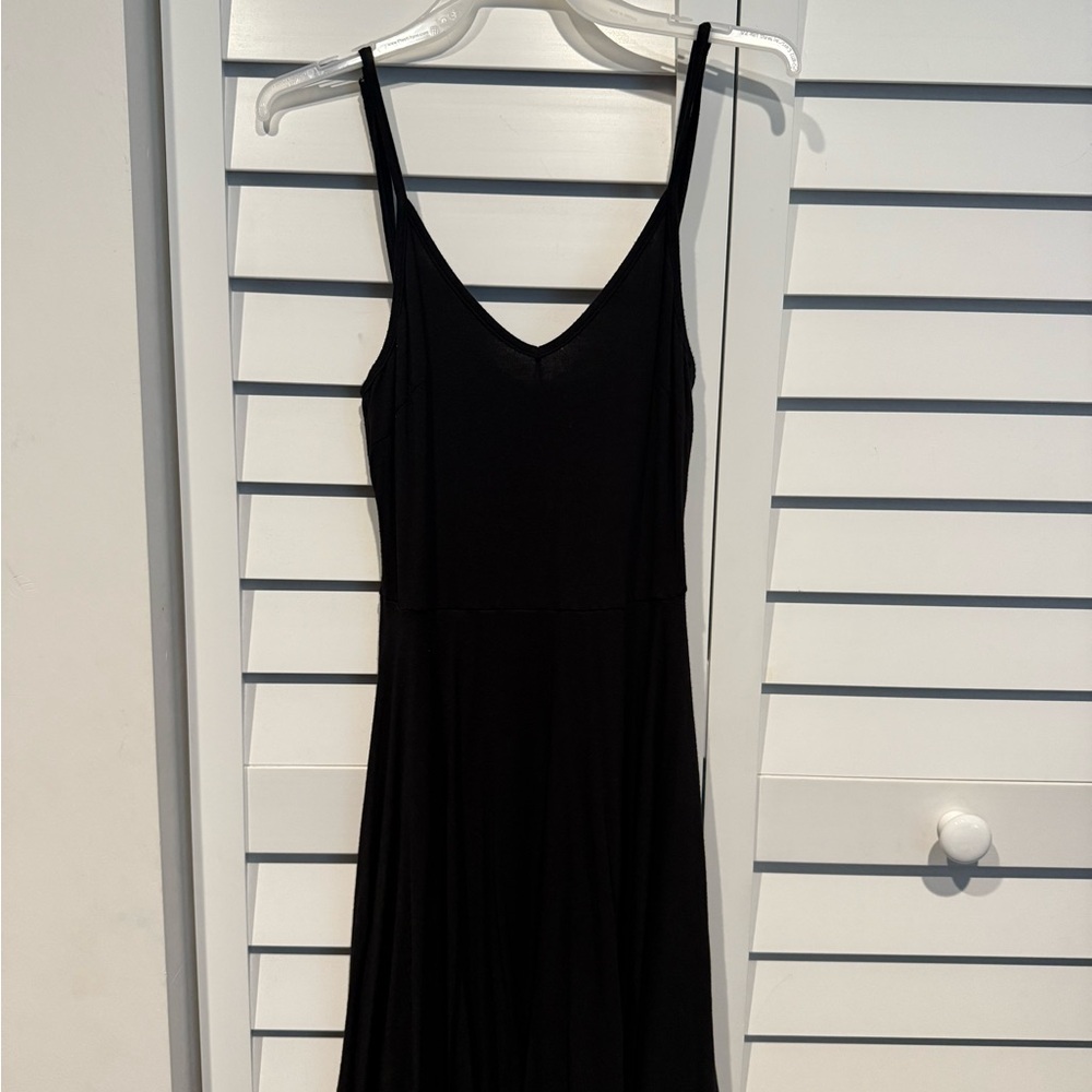 Amazon Essentials Black Strapless Dress